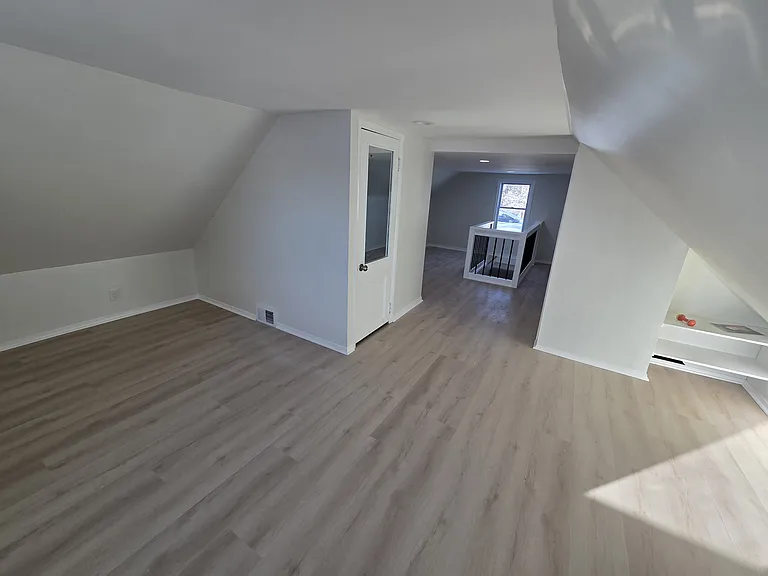 9010 Bunker Hill Dr — Photo 6