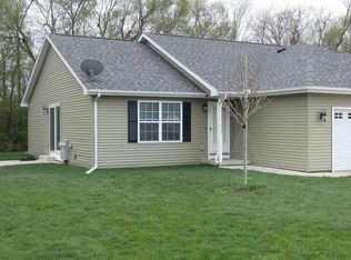 101 Balagna Ct, Hanna City, IL 61536