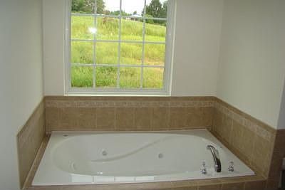 5th image of 4070 Sabrina Dr