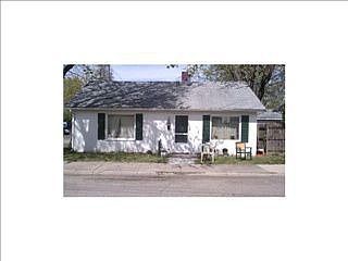 1st image of 912 James St