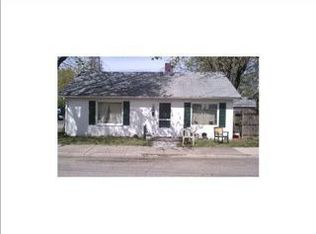 912 James St, Shelbyville, IN 46176