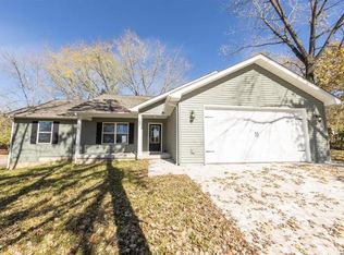 1801 Briarwood Dr, Rolla, MO 65401