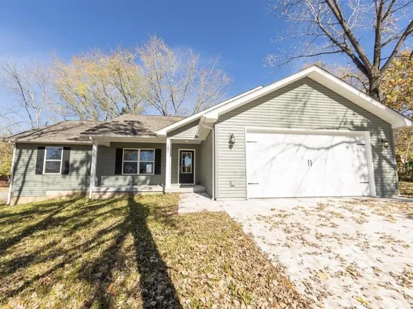 1801 Briarwood Dr, Rolla, MO 65401