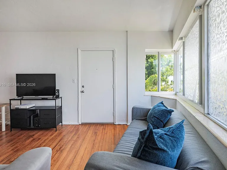 6941 Bay Dr #B3 — Photo 9