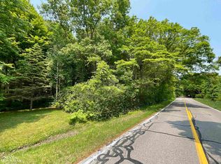 8950 Field Rd, Algonac, MI 48001