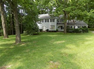 100 Woodland Hts, Greencastle, IN 46135