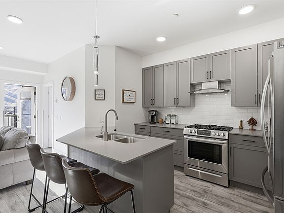 2nd image of 651 Dunes Dr #204
