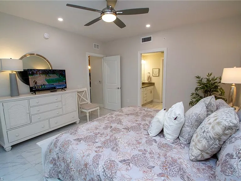 244 Indies Dr E #101 — Photo 13