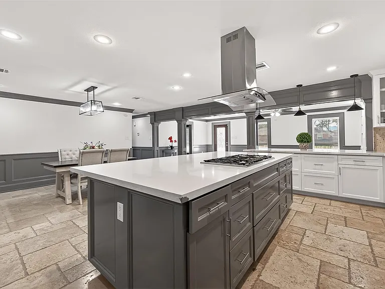 10054 Cedardale Dr — Photo 15
