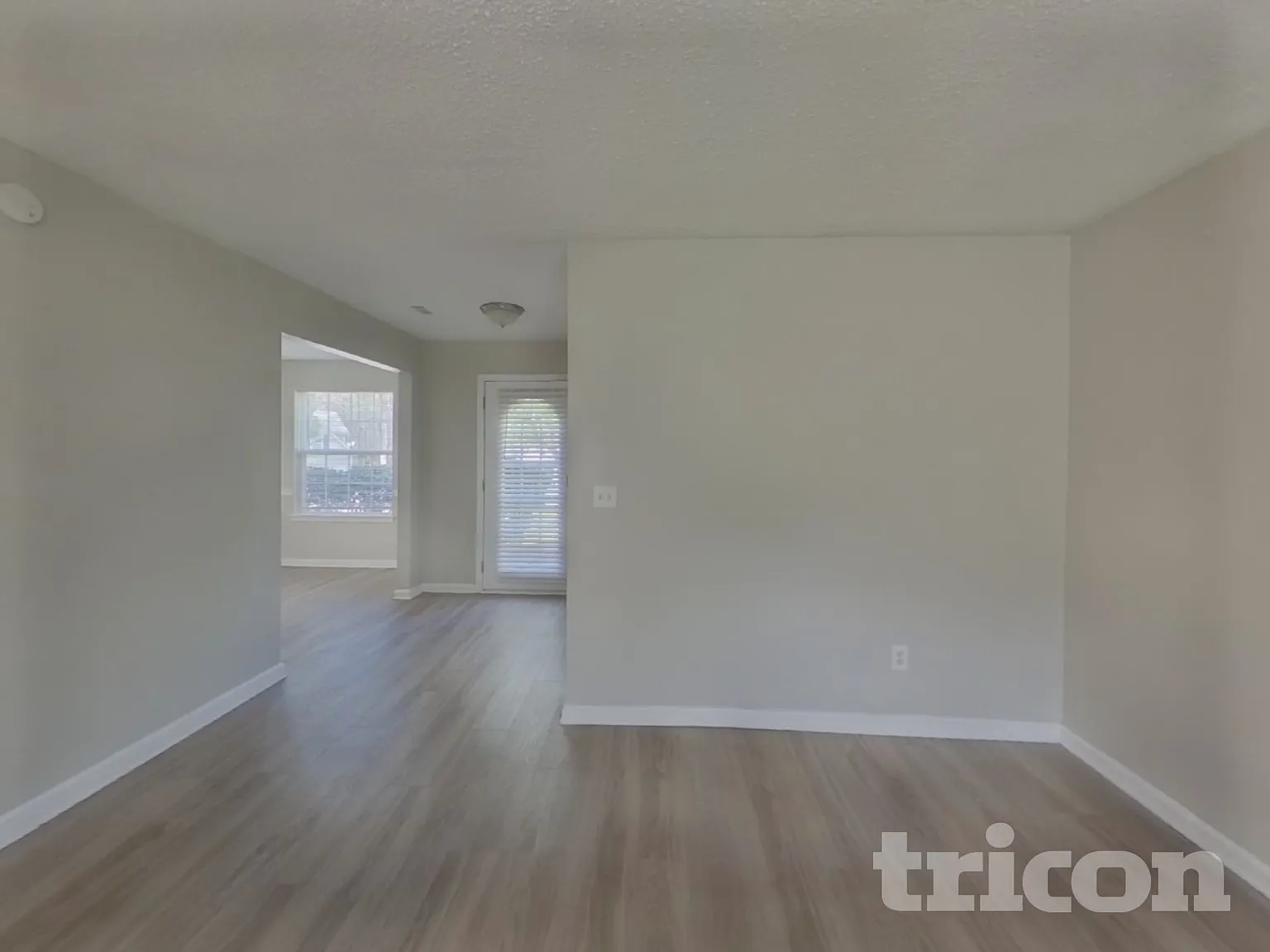 464 Berkshire Place Fairburn GA — Photo 2
