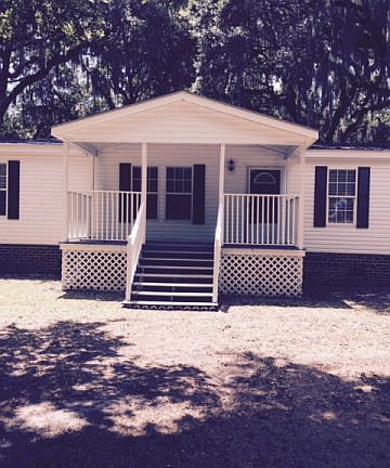 2nd image of 914 Lake Gale Dr