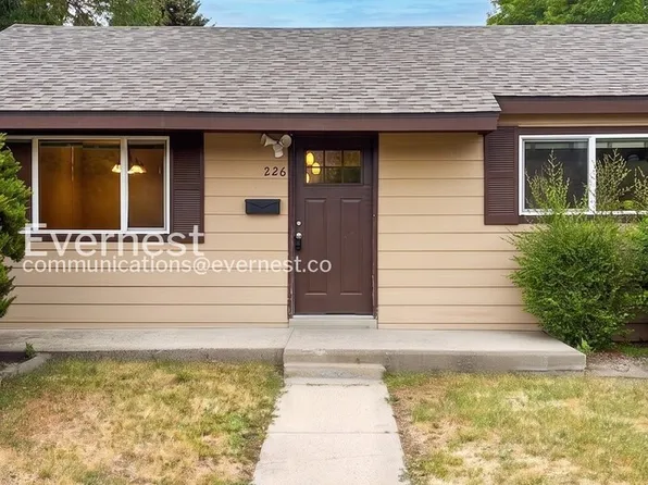 226 Columbine Ct, Fort Collins, CO 80521