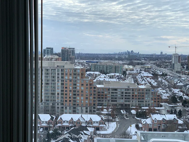 9205 Yonge St #1705 — Photo 12
