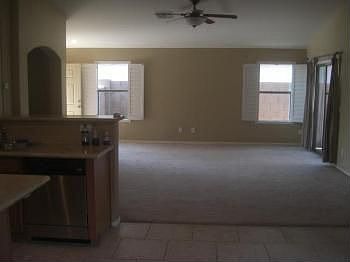 3rd image of 420 W Dexter Way