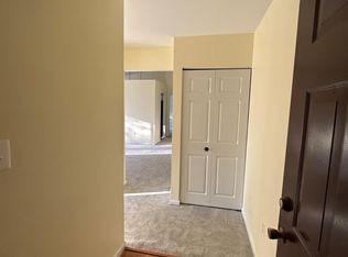 9560 Cannoneer Ct APT 403, Manassas, VA 20110