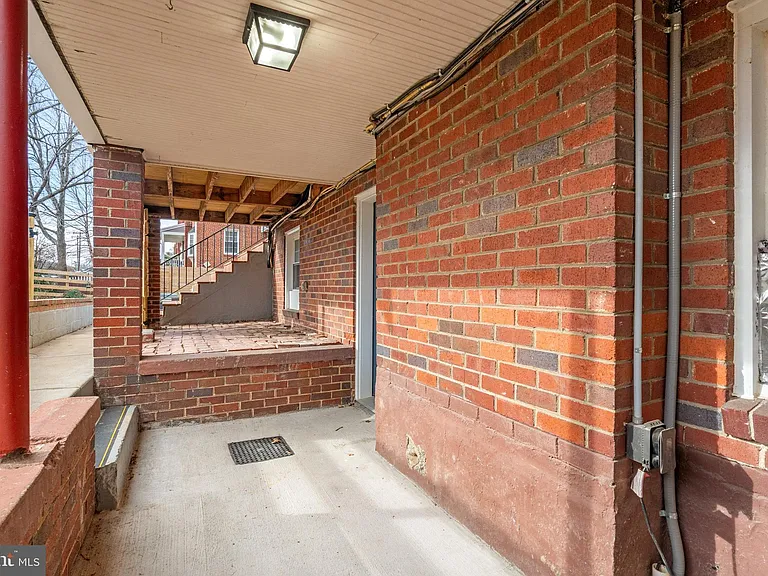 1700 Dewitt Ave #1 — Photo 15
