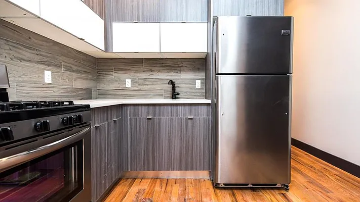 Rented by Nooklyn NYC LLC | media 7