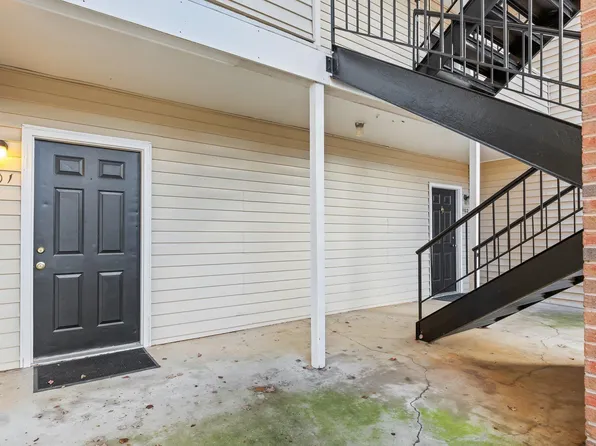 2601 Duncan Chapel Rd Unit D-101, Greenville, SC 29617