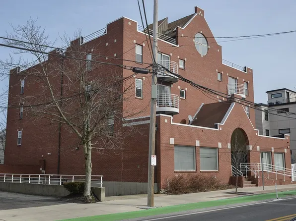 255 Beacon St APT 3B, Somerville, MA 02143