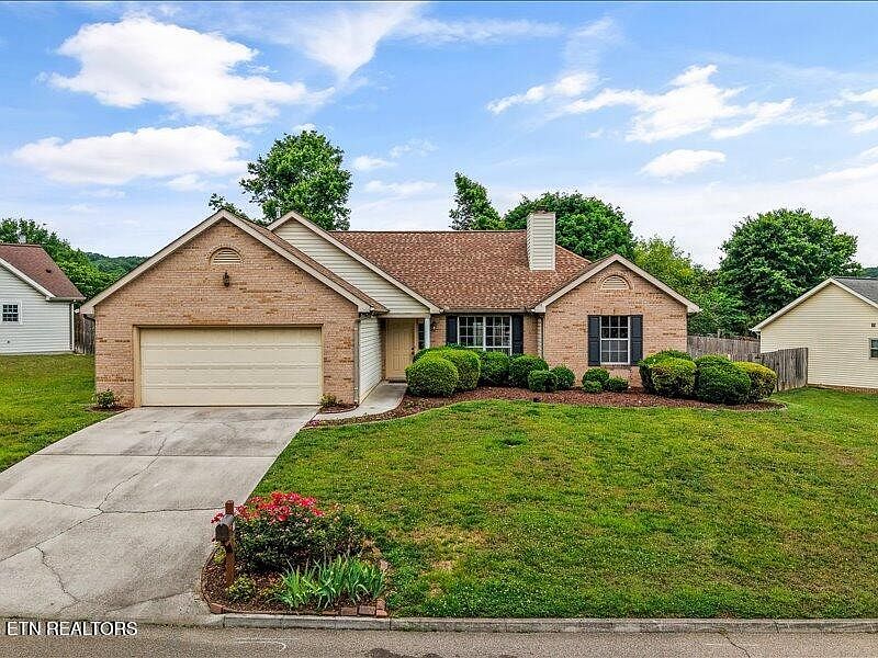 1st image of 735 Whitesburg Dr