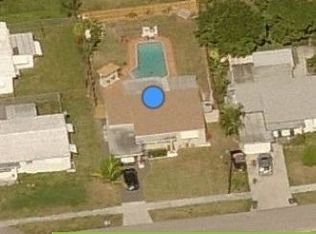 2243 Wiley St, Hollywood, FL 33020