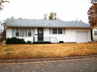 1003 W 19th Ave, Hutchinson, KS 67502
