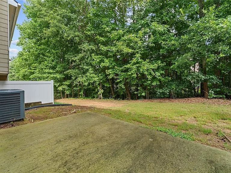 386 Creek Manor Way — Photo 33