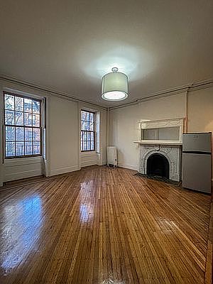 1st image of 14 Schermerhorn St #5