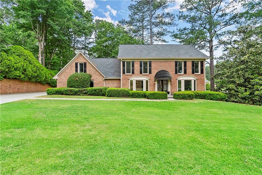 590 Oakhaven Dr, Roswell, GA 30075 Zillow