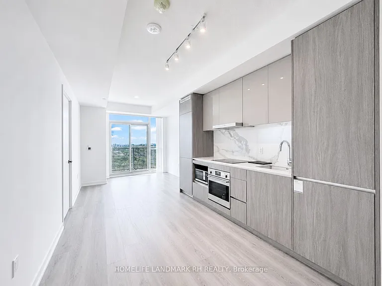 28 Interchange Way #4110 — Photo 2