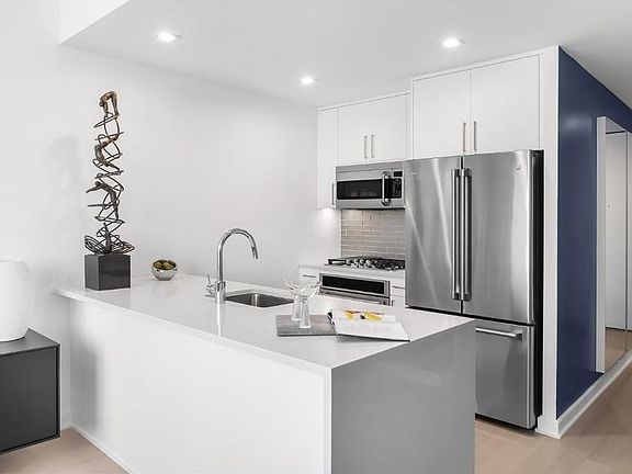 2nd image of 245 Park Ave #2890