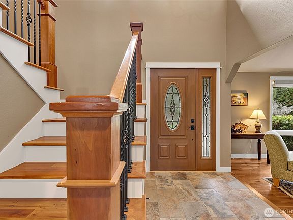 3rd image of 5795 Marymac Drive SW