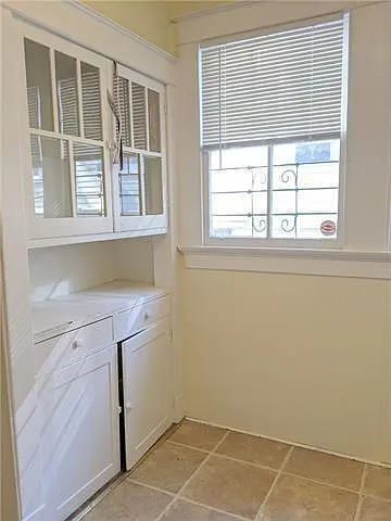 7619 Freret St — Photo 3