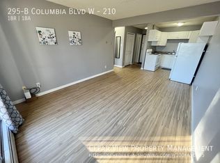 295 Columbia Blvd W #210, Lethbridge, AB T1K4B8
