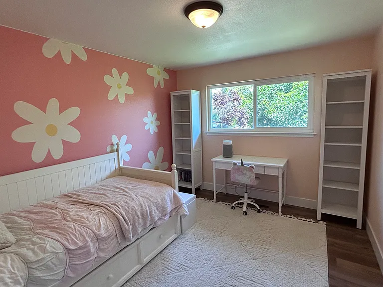 1803 Tanglewood Ln — Photo 17