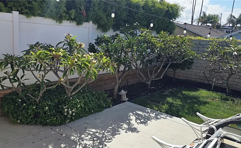 129 W Avenida Santiago — Photo 3