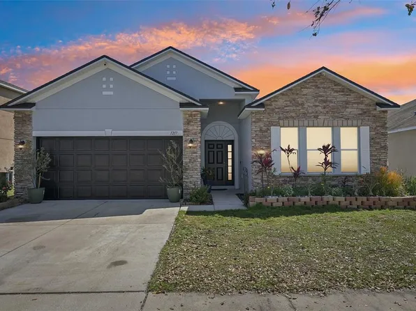1217 Alhambra Crest Dr, Ruskin, FL 33570