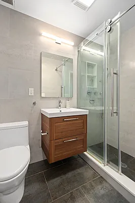 Rented by Keller Williams NYC | media 14