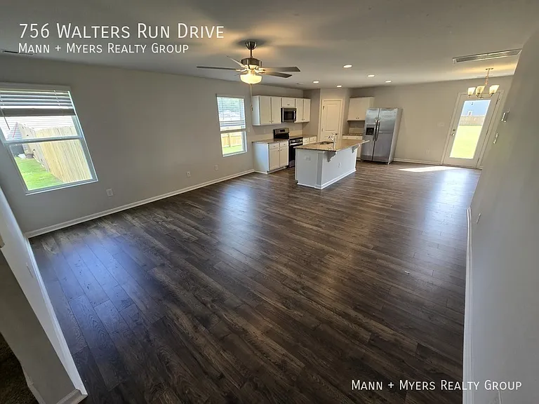 756 Walters Run Dr — Photo 5