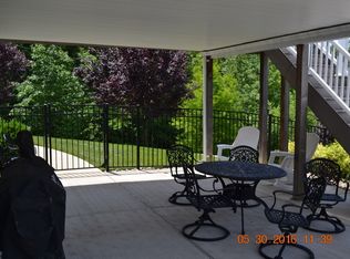 1429 Uthoff Farm Trl, Fenton, MO 63026
