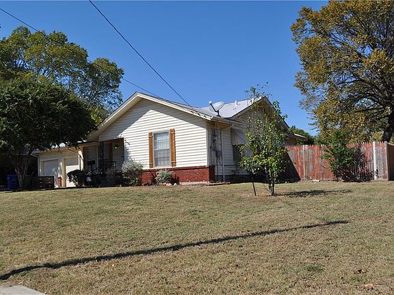 2nd image of 1119 Ryan Ave