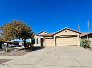 7832 W Palladin Rd, Tucson, AZ 85743