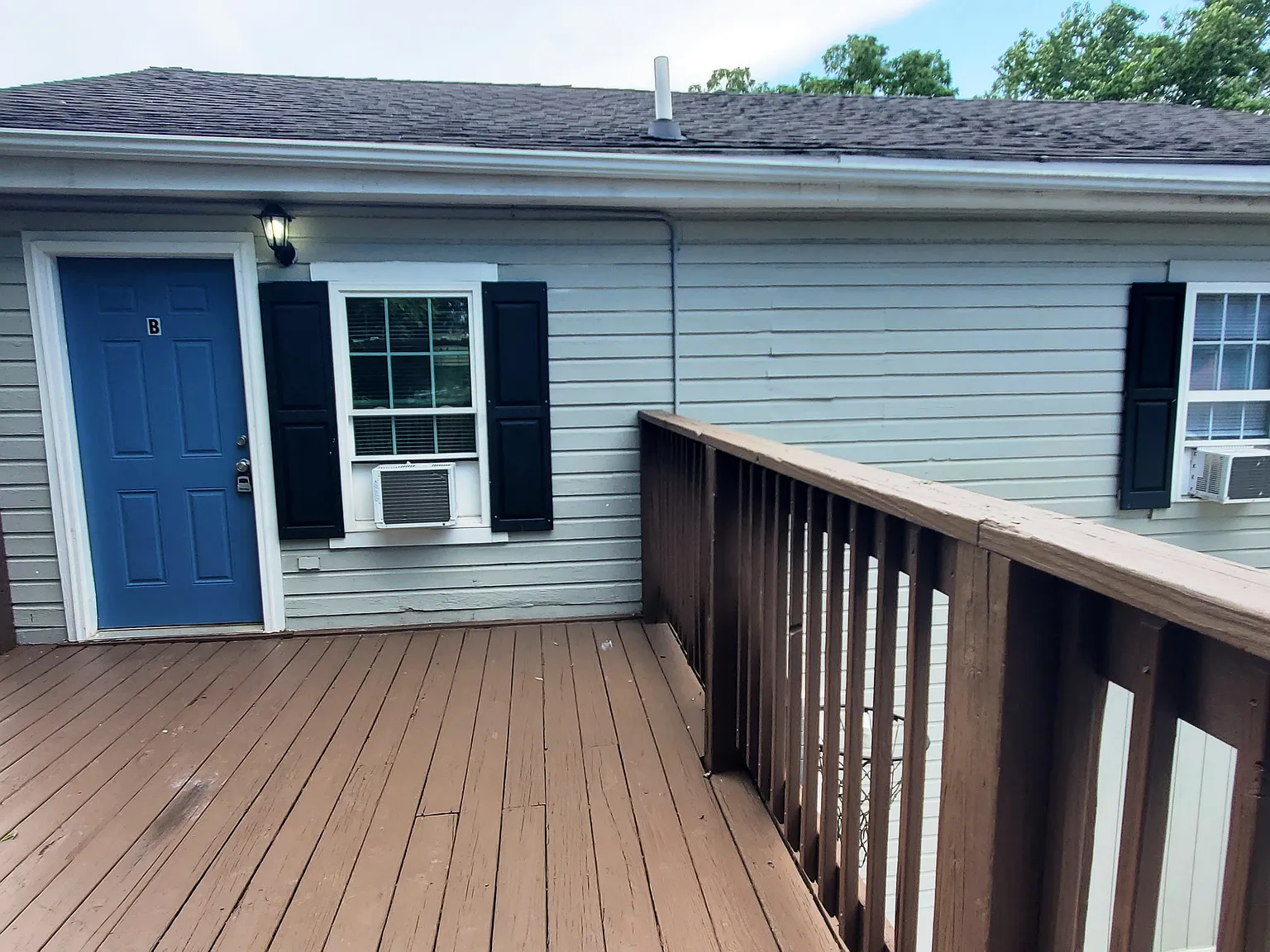 1 bed, 905 sqft, $1,325 — Photo 2
