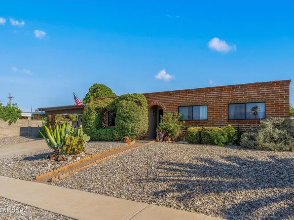 9030 E 3rd St, Tucson, AZ 85710