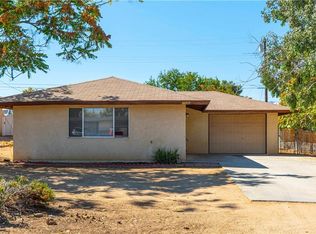 7586 Borrego Trl, Yucca Valley, CA 92284