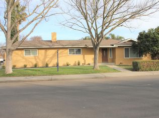 1104 Lillian Dr, Modesto, CA 95355