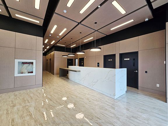 2nd image of 2825 Jane St #807