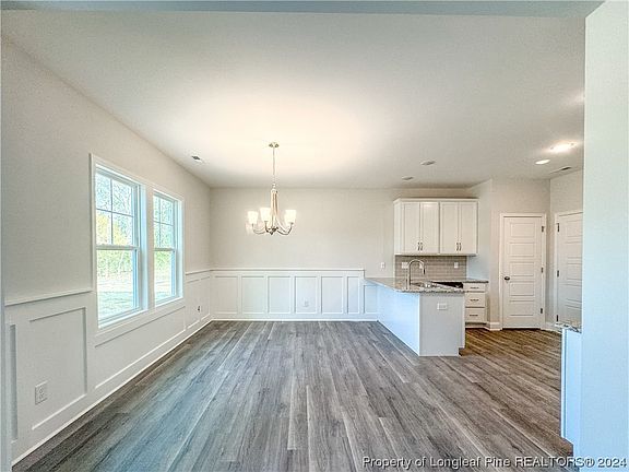 4th image of 288 Lonesome Glory Dr