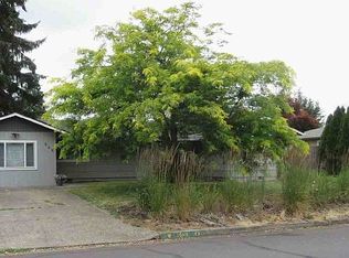 869 Skipper Ave, Eugene, OR 97404