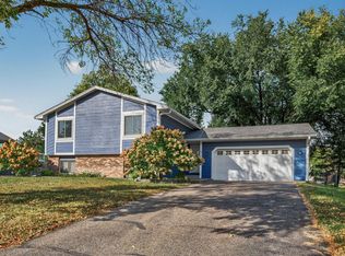 15720 49th Ave N, Plymouth, MN 55446